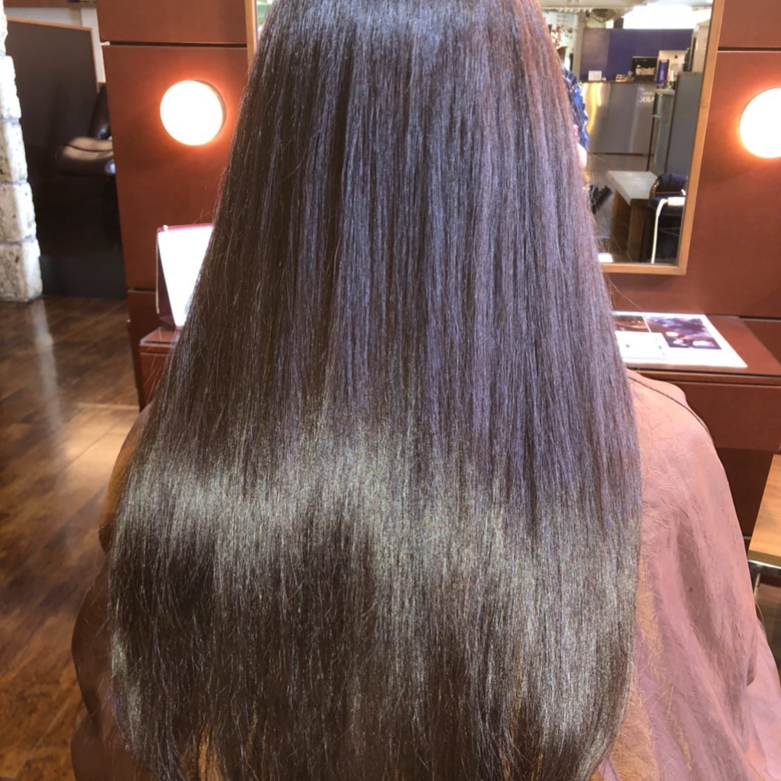 サイエンスアクア ︎圧倒的ツヤ！！もはやツヤがオーロラみたい笑スタイリスト　村田#宇都宮#美容室#宇都宮美容室#trinity#トリニティ#aveda#avedaサロン#avedaカラー#カラー#カット#エイジング#エイジングケア#ヘッドスパ#トリートメント#オーガニック#オーガニックカラー#アジュバン#クラスs#カスイ#ソーマライト#光ケア#ドクタースカルプ#ヘアビューザー#ヘアビューロン#バイオプログラミング#ダイソン#エアラップ#サイエンスアクア#髪質改善
