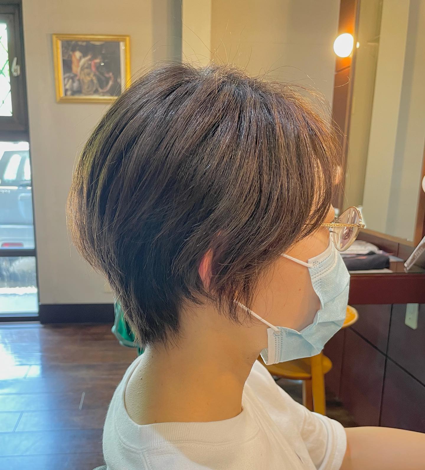 ショート ︎丸みとくびれがポイント！アイロンやブローなしでも手ぐしで形が整います！スタイリスト　村田#宇都宮#美容室#宇都宮美容室#trinity#トリニティ#aveda#avedaサロン#avedaカラー#カラー#カット#エイジング#エイジングケア#ヘッドスパ#トリートメント#オーガニック#オーガニックカラー#アジュバン#クラスs#カスイ#ソーマライト#光ケア#ドクタースカルプ#ヘアビューザー#ヘアビューロン#バイオプログラミング#ダイソン#エアラップ#サイエンスアクア#髪質改善