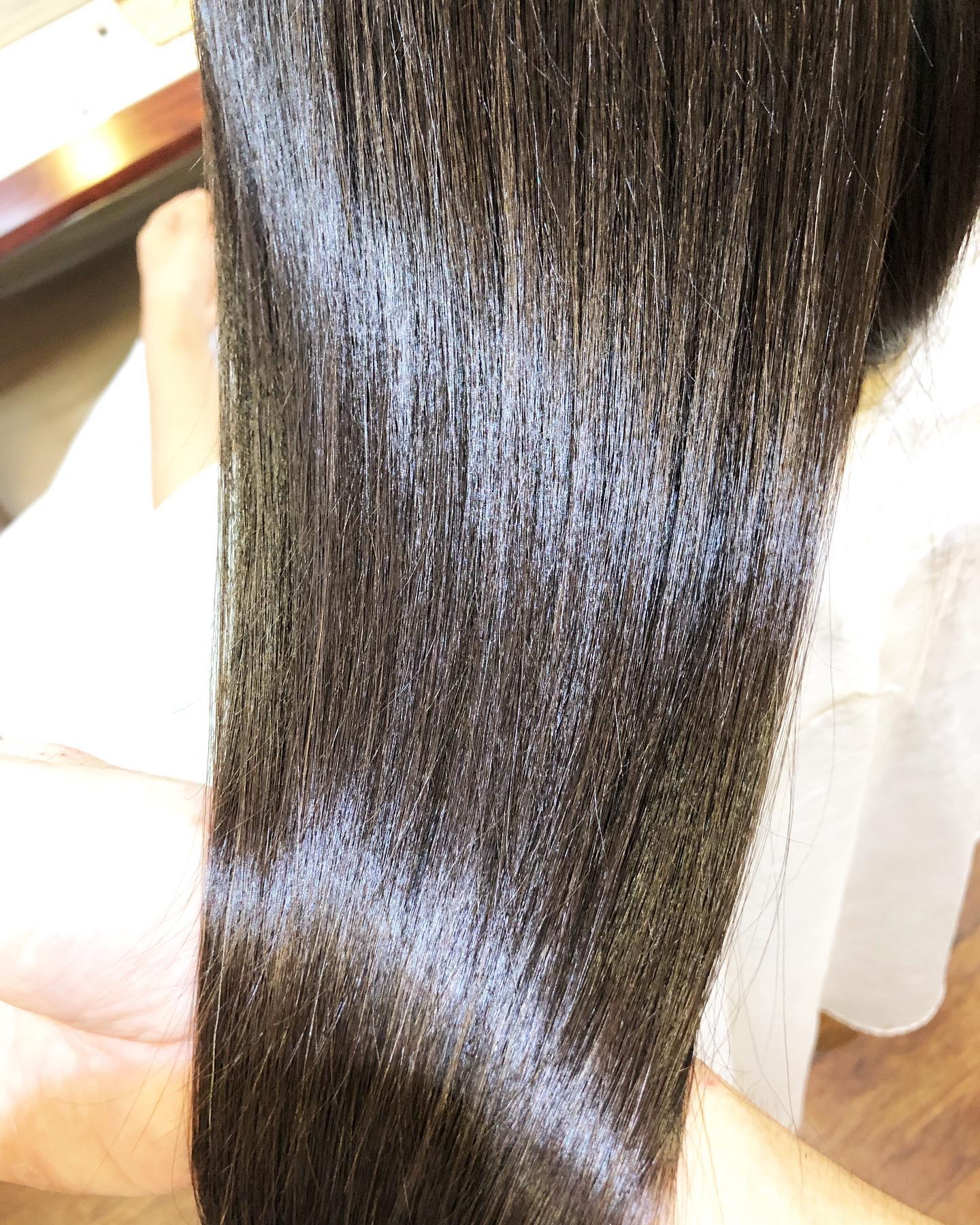 サイエンスアクア３回目︎手触りもプルプルなってきました！艶は抜群ですスタイリスト本間#宇都宮#美容室#宇都宮美容室#trinity#トリニティ#aveda#avedaサロン#avedaカラー#カラー#カット#エイジング#エイジングケア#ヘッドスパ#トリートメント#オーガニック#オーガニックカラー#アジュバン#クラスs#カスイ#ソーマライト#光ケア#ドクタースカルプ#ヘアビューザー#ヘアビューロン#バイオプログラミング#ダイソン#エアラップ#サイエンスアクア#髪質改善